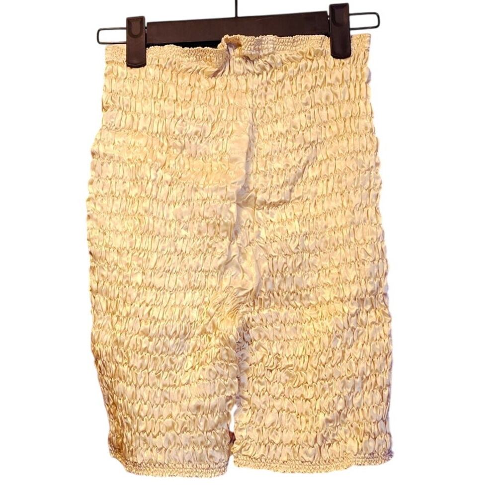 Mershy cream rushed magic shorts size XL/XXL